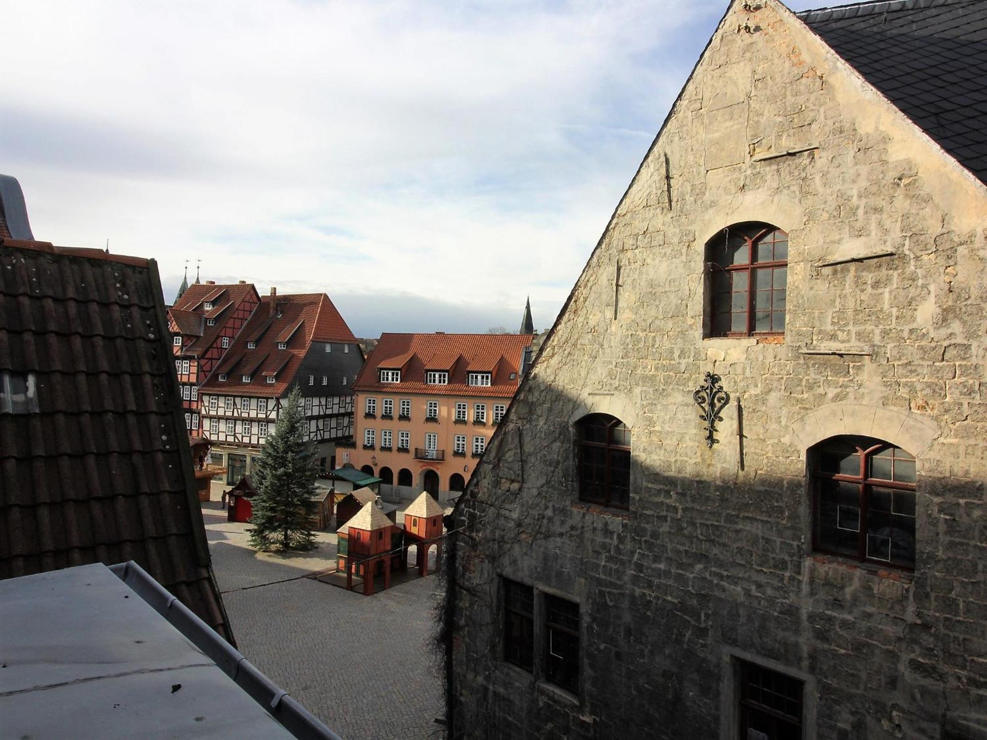 Apartment Am Markt Quedlinburg Exterior photo